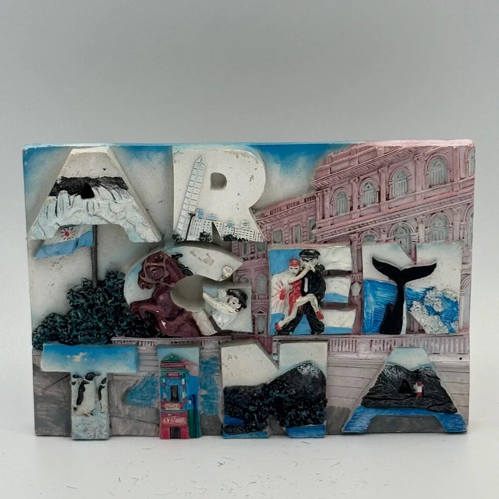 Argentina‎ Souvenir Wall Plaque Hand Painted Resin 3D Raised Lettering Travel